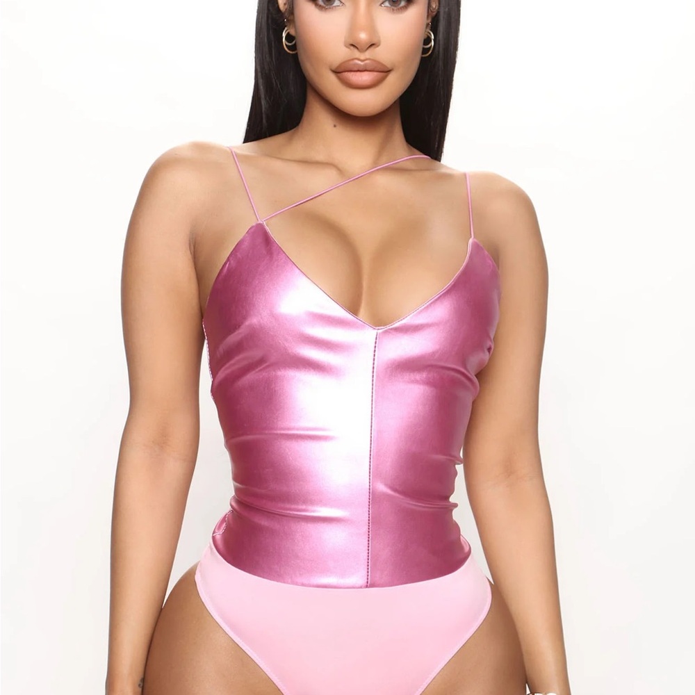 fashion nova pink metallic bodysuit